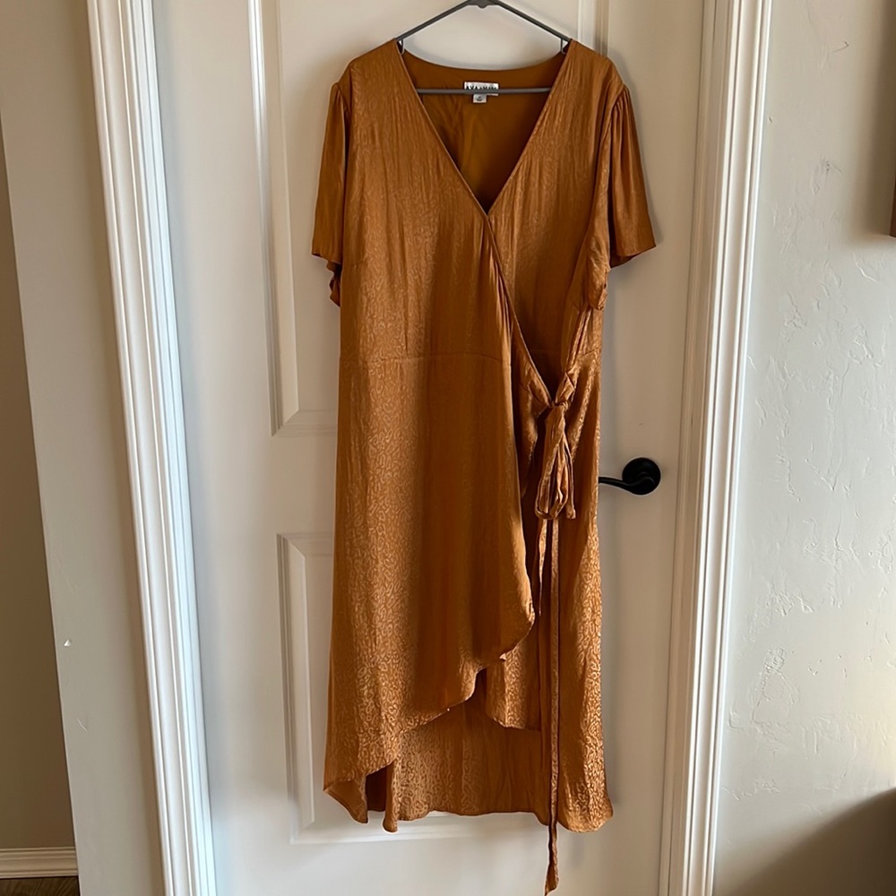 Ava & Viv Brown Leopard Wrap Dress.